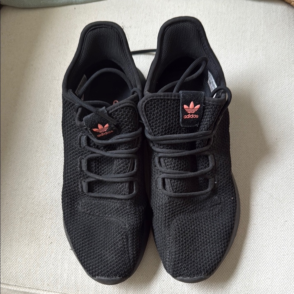 Adidas Black Tubular Sneakers Lightweight Knit Design